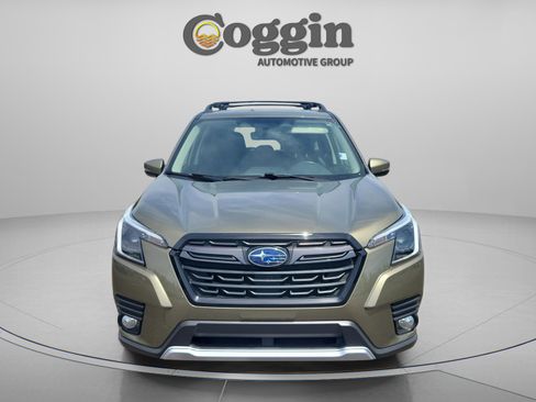 Used 2023 Subaru Forester Limited image 7