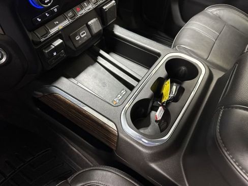 Used 2023 Chevrolet Silverado 2500 High Country w/ Z71 Off-Road Package AWD/4WD image 22