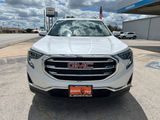 Used 2020 GMC Terrain SLT w/ Preferred Package image 2