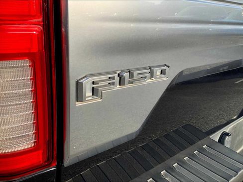 Used 2019 Ford F150 Limited w/ Trailer Tow Package image 10
