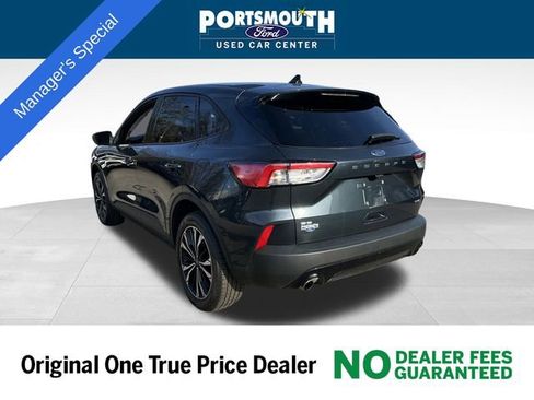 Certified 2022 Ford Escape SE w/ SE Sport Appearance Package image 12