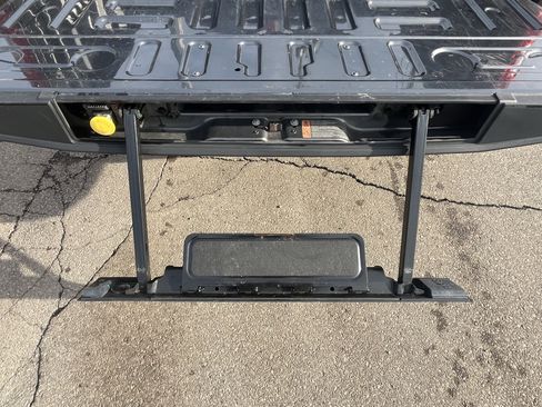 Certified 2018 Ford F150 XLT w/ Equipment Group 302A Luxury image 32