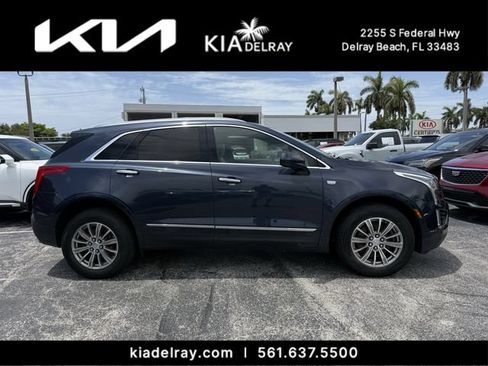 Used 2019 Cadillac XT5 Luxury FWD image 2