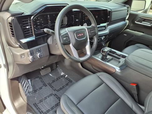 Used 2025 GMC Sierra 1500 SLT w/ SLT Premium Package AWD/4WD image 19