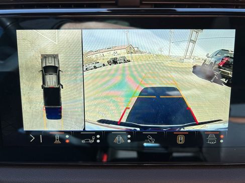 Used 2024 GMC Sierra 2500 AT4 w/ AT4 Premium Plus Package image 35