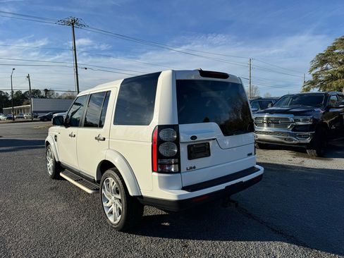 Used 2016 Land Rover LR4 HSE image 3