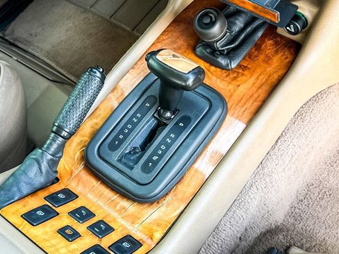 Used 1995 Land Rover Range Rover County image 29