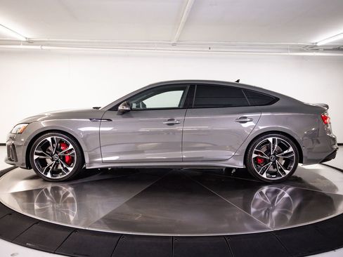 Used 2024 Audi S5 Prestige w/ Prestige Package AWD/4WD image 3