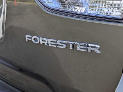 Used 2024 Subaru Forester Limited AWD/4WD image 13