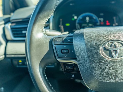 Certified 2025 Toyota Camry SE FWD image 26