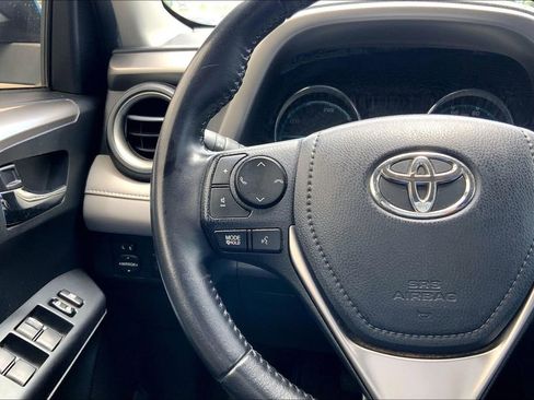 Used 2017 Toyota RAV4 XLE w/ Carpet Mat Package AWD/4WD image 17