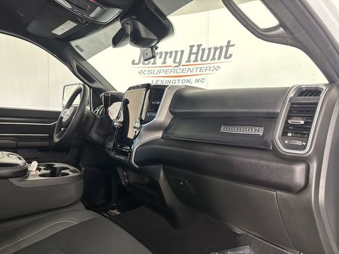 Used 2025 RAM 2500 Big Horn AWD/4WD image 28