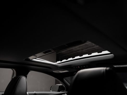 Used 2023 Mercedes-Benz AMG GT 63 image 82