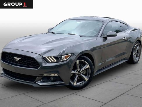 Used 2017 Ford Mustang Coupe RWD image 1