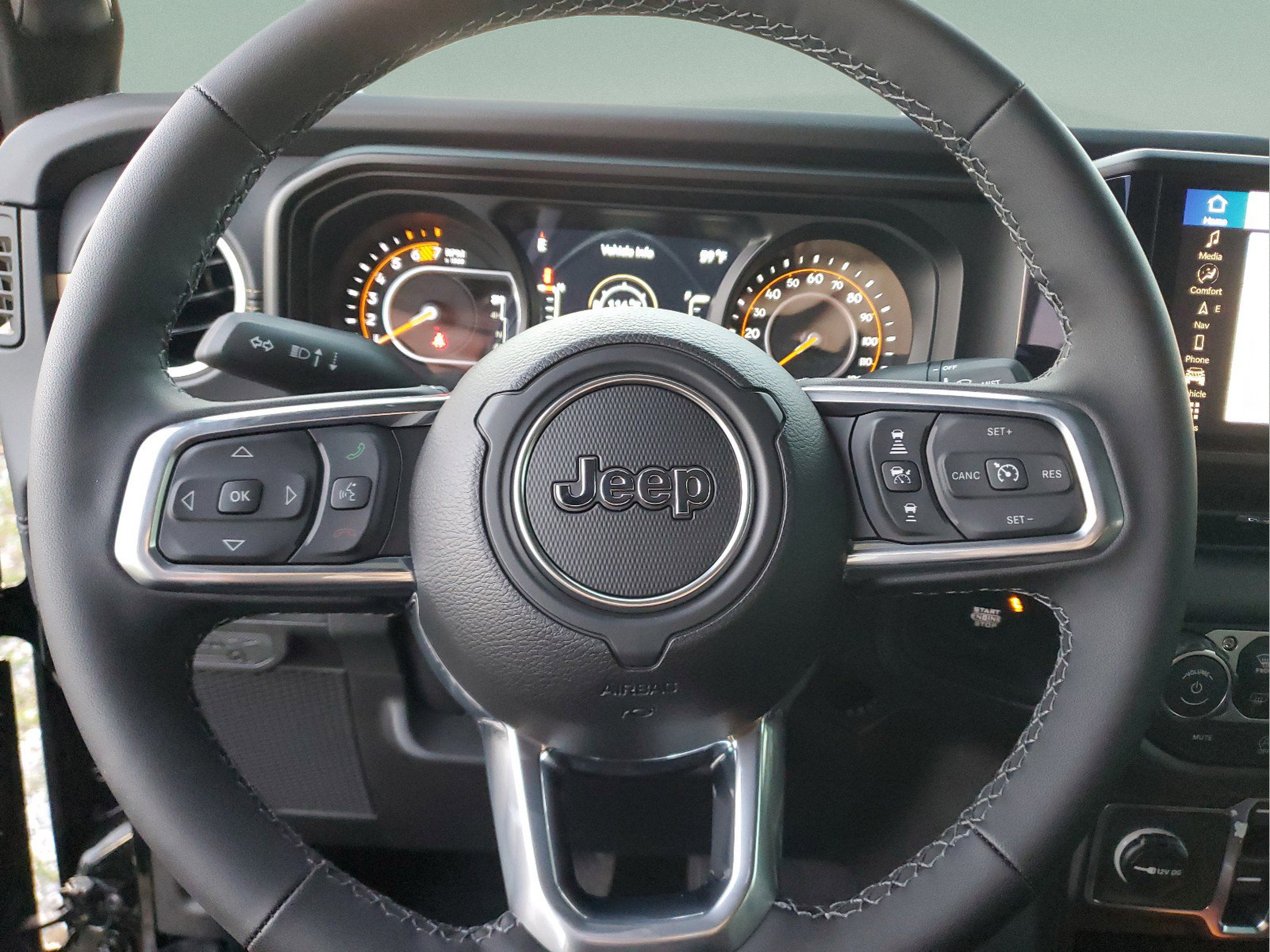 New 2026 Jeep Wrangler Unlimited Sahara AWD/4WD image 16