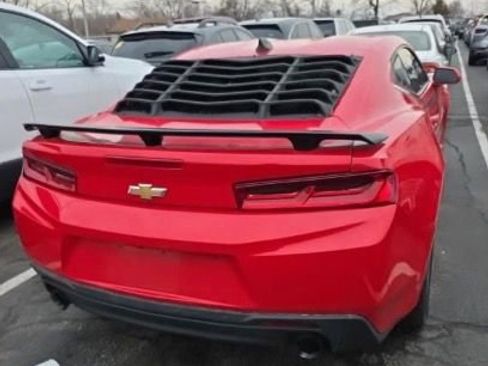 Used 2018 Chevrolet Camaro LT image 14