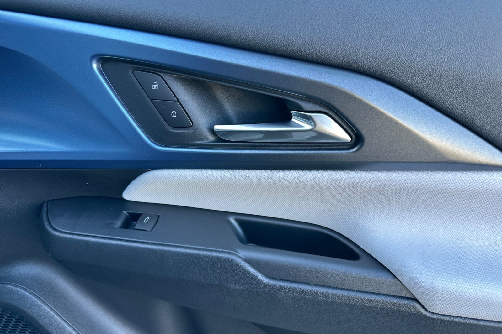 New 2026 Chevrolet Equinox EV LT FWD image 20