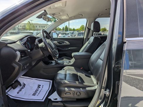 Certified 2021 Chevrolet Traverse LT AWD/4WD image 12