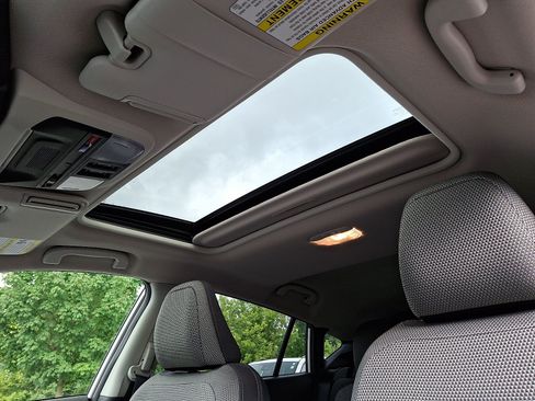Certified 2024 Subaru Crosstrek 2.0i Premium AWD/4WD image 14