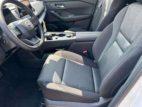 New 2026 Nissan Rogue SV AWD/4WD image 13