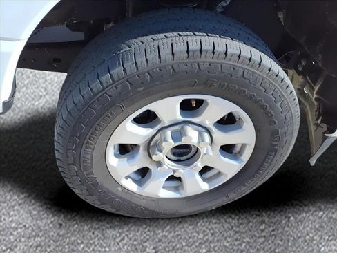 Used 2024 Ford F250 XLT image 9