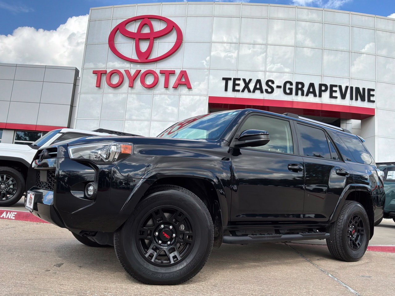 Used 2023 Toyota 4Runner SR5 RWD image 2