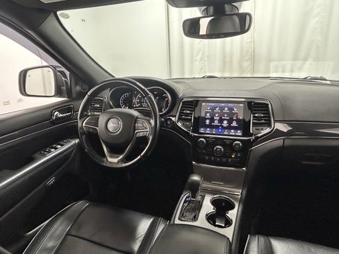 Used 2020 Jeep Grand Cherokee Overland image 10