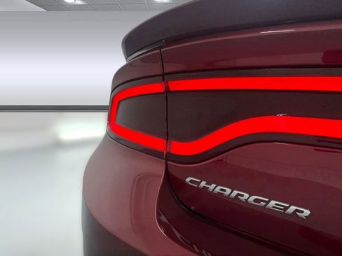 Used 2020 Dodge Charger R/T w/ Navigation & Travel Group image 11
