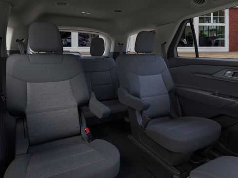 New 2026 Ford Explorer Active AWD/4WD image 11