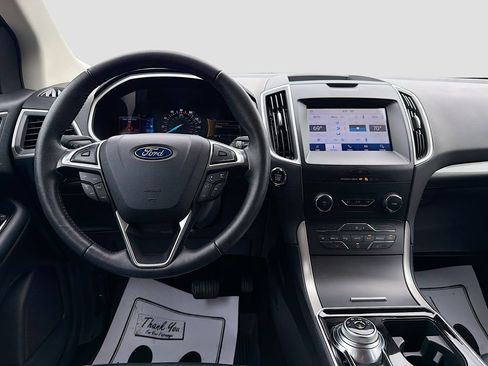 Used 2020 Ford Edge SEL w/ Cold Weather Package AWD/4WD image 23