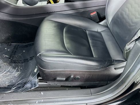 Used 2018 Tesla Model 3 Long Range image 23