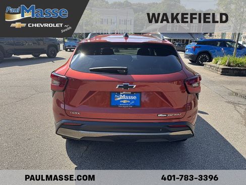 Certified 2024 Chevrolet Trax ACTIV w/ Driver Confidence Package FWD image 6