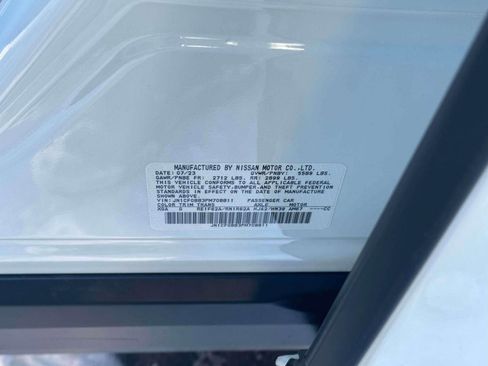 Used 2023 Nissan Ariya AWD image 18