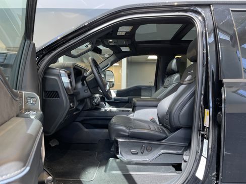 Used 2026 Ford F250 Platinum AWD/4WD image 16