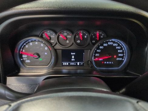 Used 2024 Chevrolet Silverado 1500 Custom AWD/4WD image 17