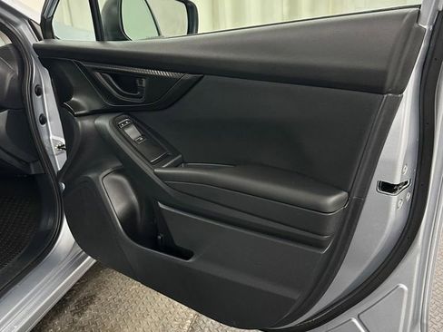 Used 2019 Subaru Impreza 2.0i image 30