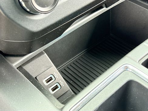 Used 2018 Ford F150 XLT w/ Equipment Group 302A Luxury RWD image 12