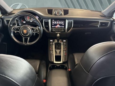 Used 2017 Porsche Macan S AWD/4WD image 13