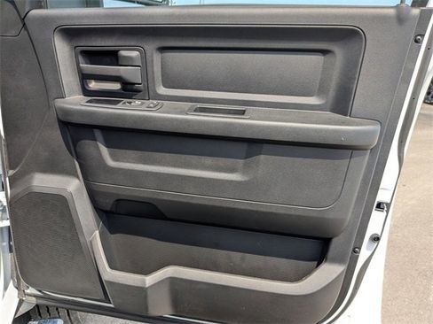 New 2024 RAM 5500 Tradesman w/ Chrome Appearance Group image 34