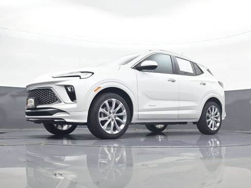 Used 2024 Buick Encore GX Avenir w/ Avenir Convenience Package AWD/4WD image 22