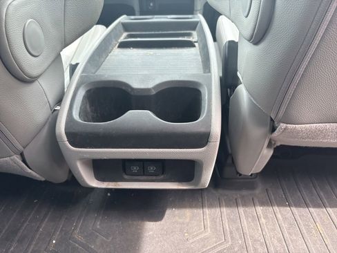 Used 2018 Honda Odyssey EX-L image 34