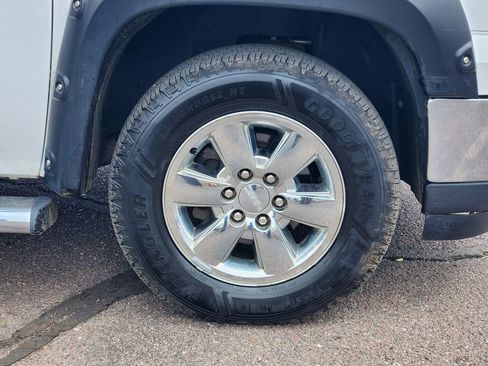 Used 2009 GMC Sierra 1500 4x4 Crew Cab image 30