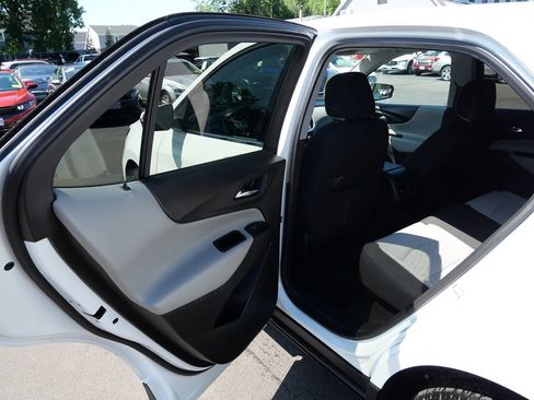 Used 2019 Chevrolet Equinox LT AWD/4WD image 28