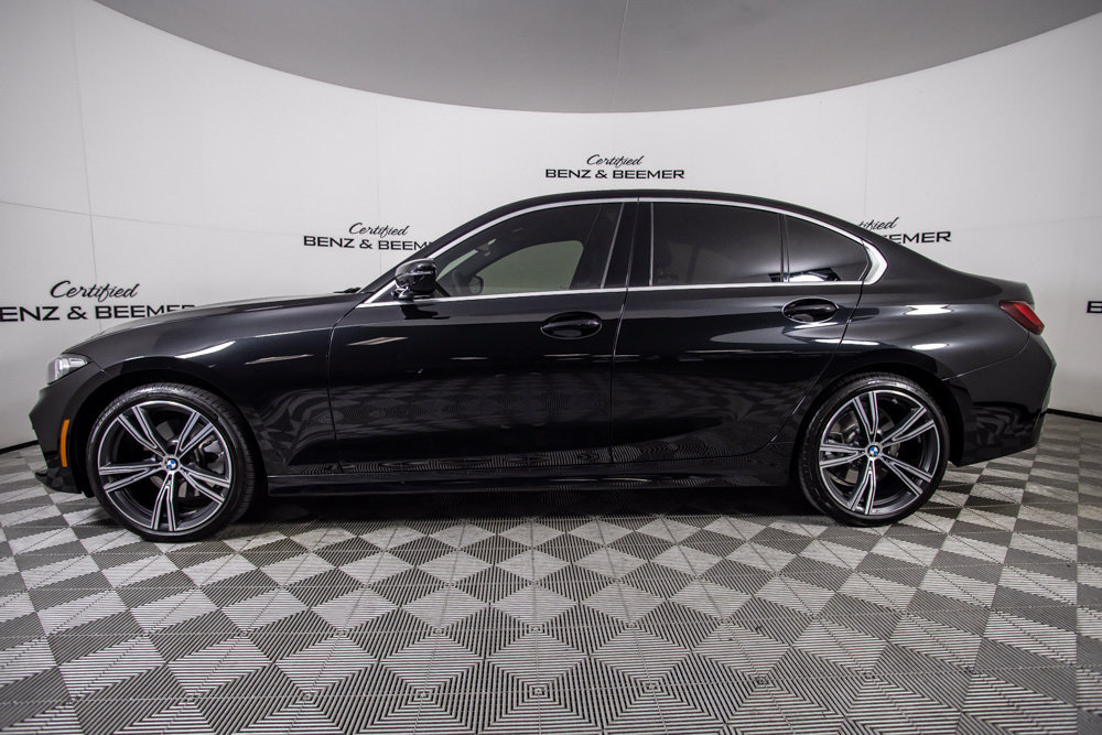 Used 2024 BMW 330i Sedan w/ Convenience Package RWD image 10