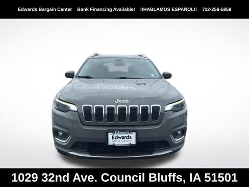 Used 2019 Jeep Cherokee Limited AWD/4WD image 2