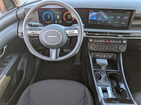 Used 2025 Hyundai Tucson SEL image 10