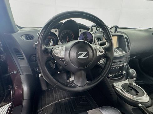 Used 2016 Nissan 370Z Touring w/ Aerodynamics Package RWD image 11