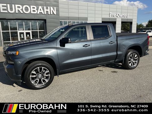 Used 2020 Chevrolet Silverado 1500 RST w/ RST Value Package image 24