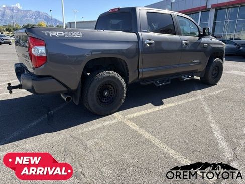 Used 2019 Toyota Tundra Limited w/ Limited Premium Package AWD/4WD image 14