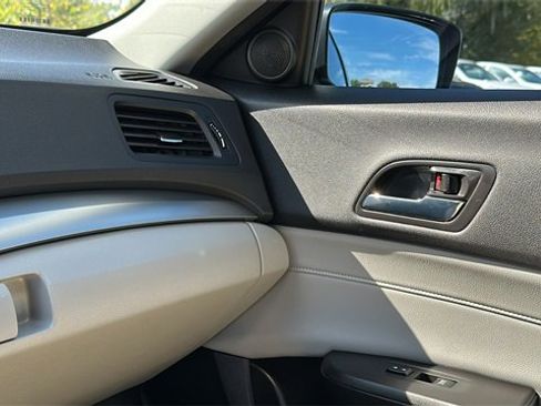 Certified 2018 Acura ILX image 21